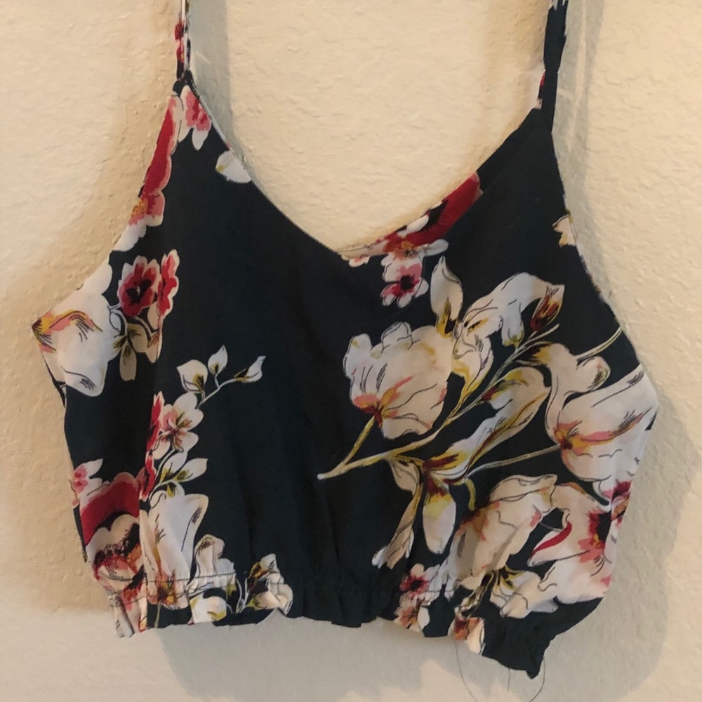 ⚡️Floral light weight crop tank top